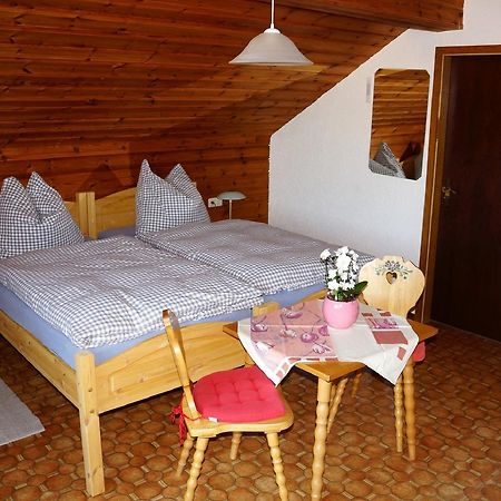 Hotel Garni Berghof Heigenbruecken Esterno foto